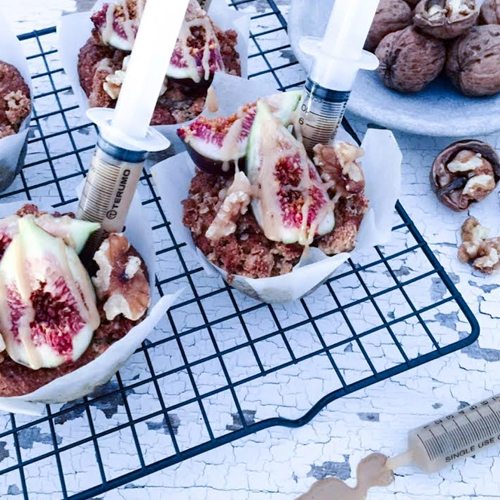 fig-walnut-muffins