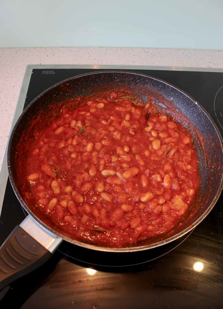 smoky baked beans