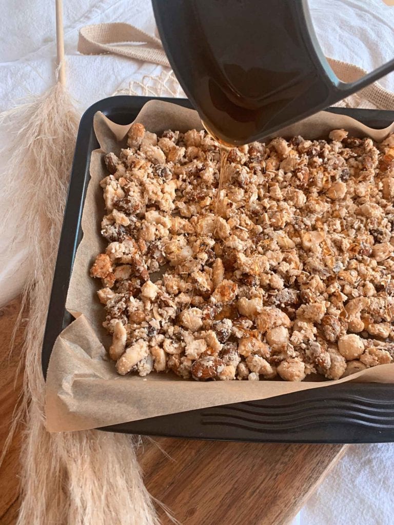 baked nutty granola